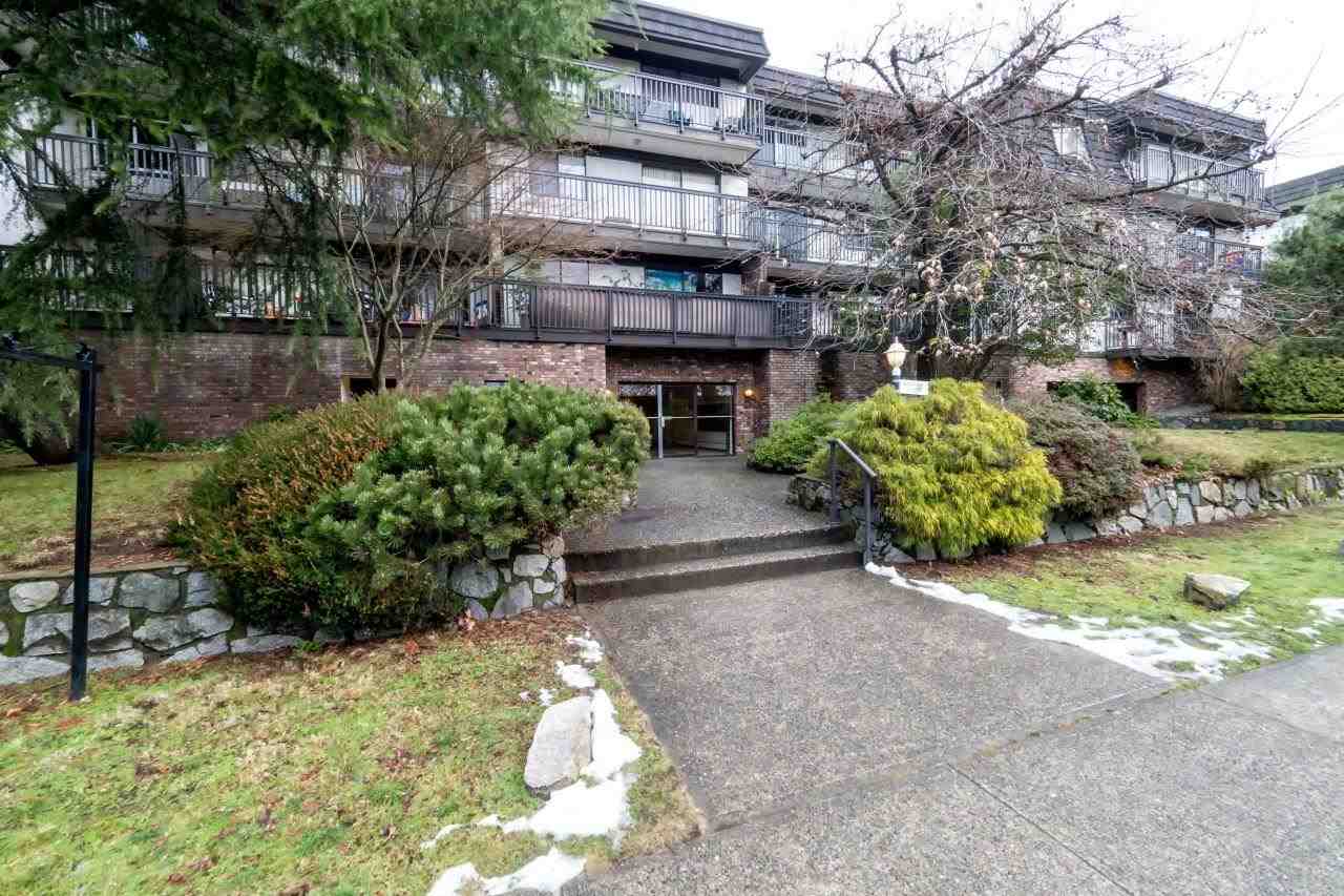 270 3rd Street West, North Vancouver, BC V7M 1G1