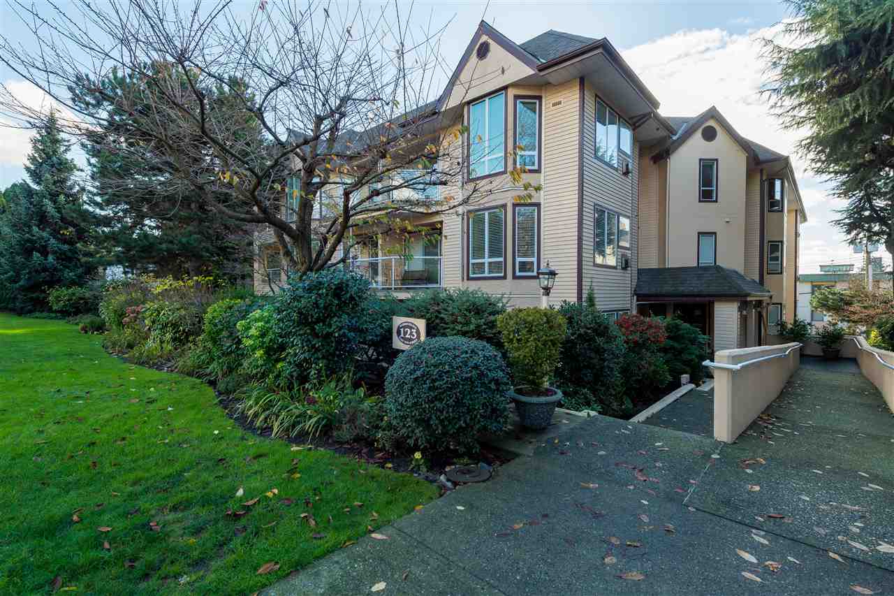123 6 Street East, North Vancouver, BC V7L 1N9