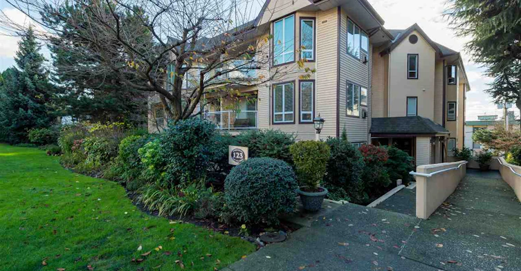 123 6 Street East, North Vancouver, BC V7L 1N9