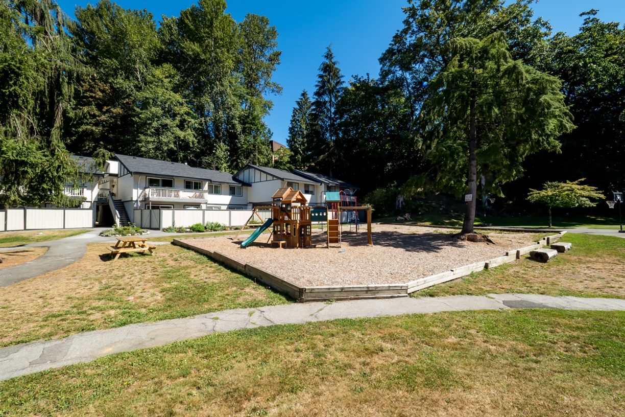 836 Premier Street, North Vancouver, BC V7J 2G9 - 2