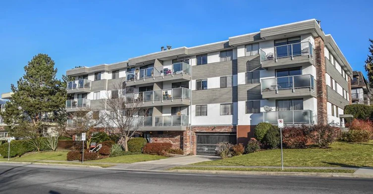 308 2nd Street West, North Vancouver, BC V7M 1E1
