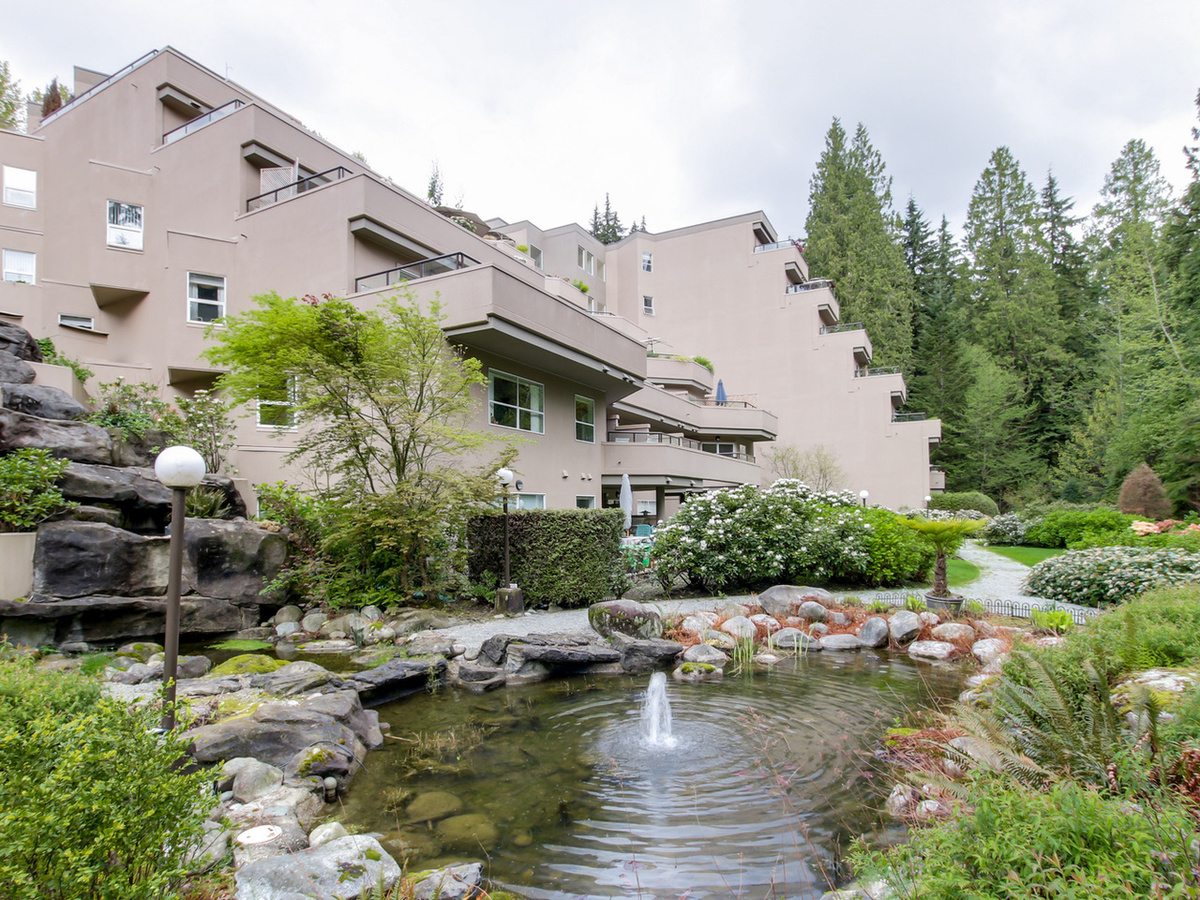 1500 Ostler Court, North Vancouver, BC V7G 2S2 - 4
