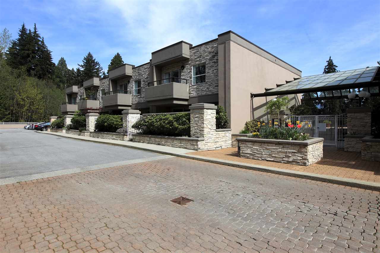 1500 Ostler Court, North Vancouver, BC V7G 2S2 - 2