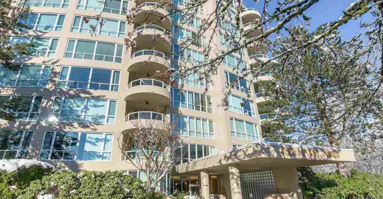 995 Roche Point Drive, North Vancouver, BC V7H 2X4
