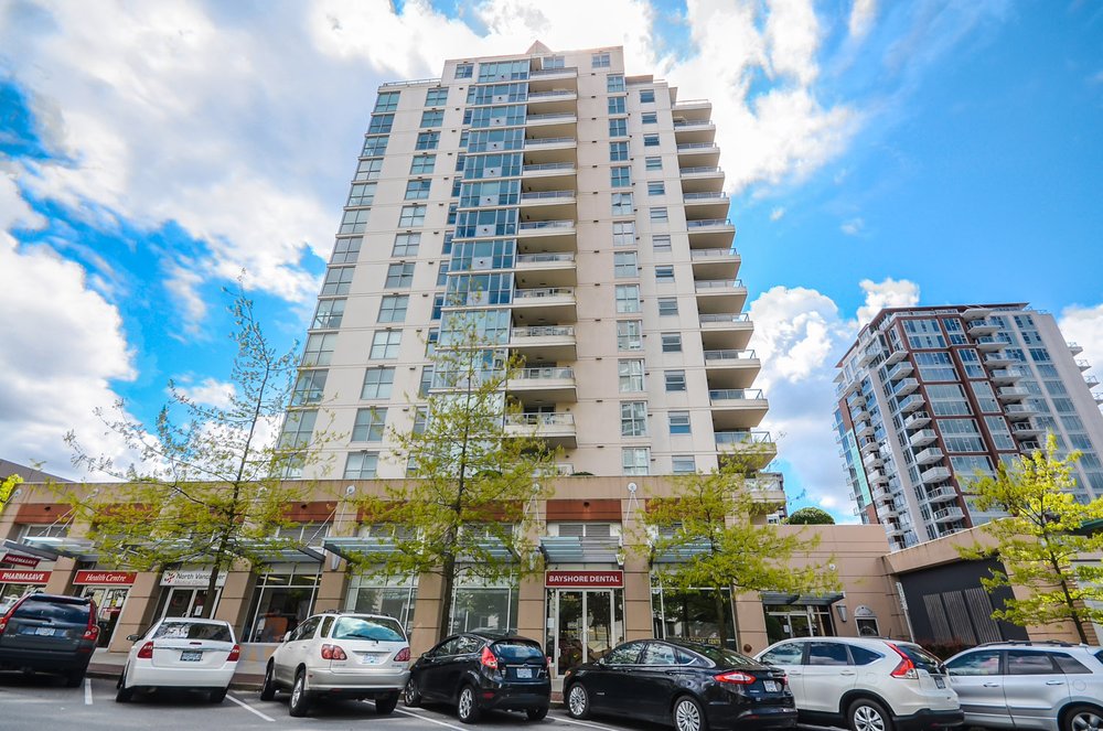 121 16th Street West, North Vancouver, BC V7M 1T3