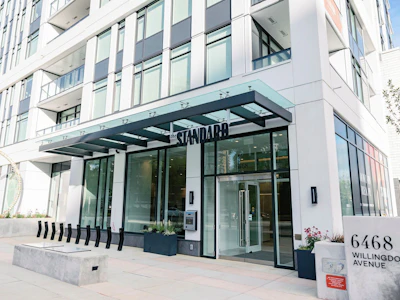 6468 Willingdon Ave - 3