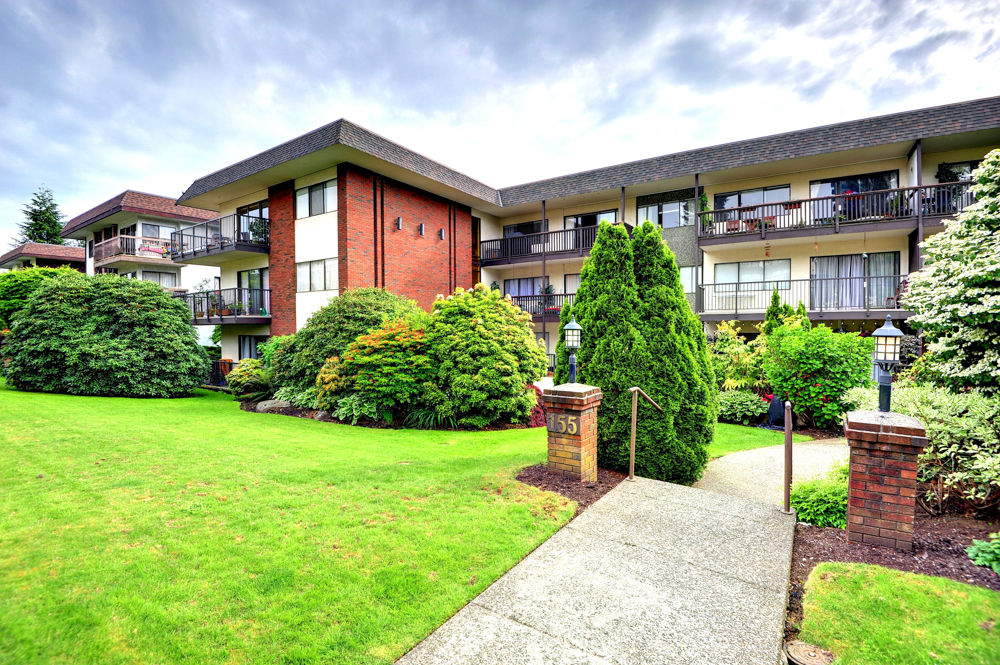 155 5th Street East, North Vancouver, BC V7L 1L3