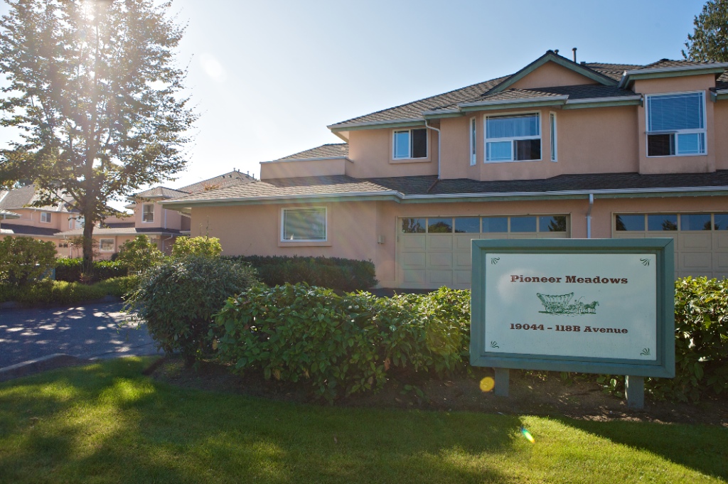 19044 118B Avenue, Pitt Meadows, BC V3Y 2R2