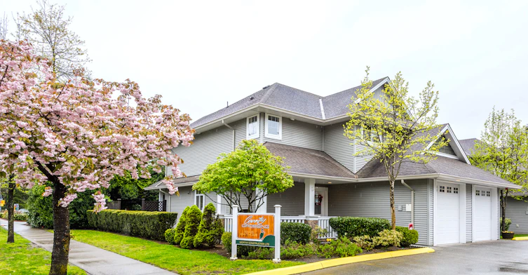 19148 124 Avenue, Pitt Meadows, BC V3Y 2V2