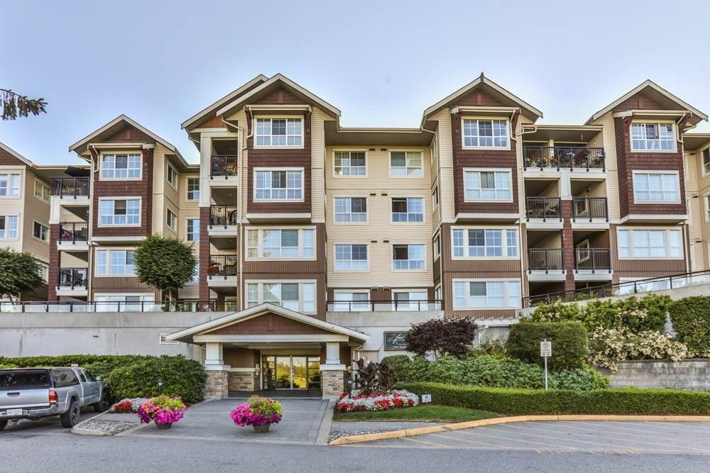 19677 Meadow Gardens Way, Pitt Meadows, BC V3Y 0A2 - 2