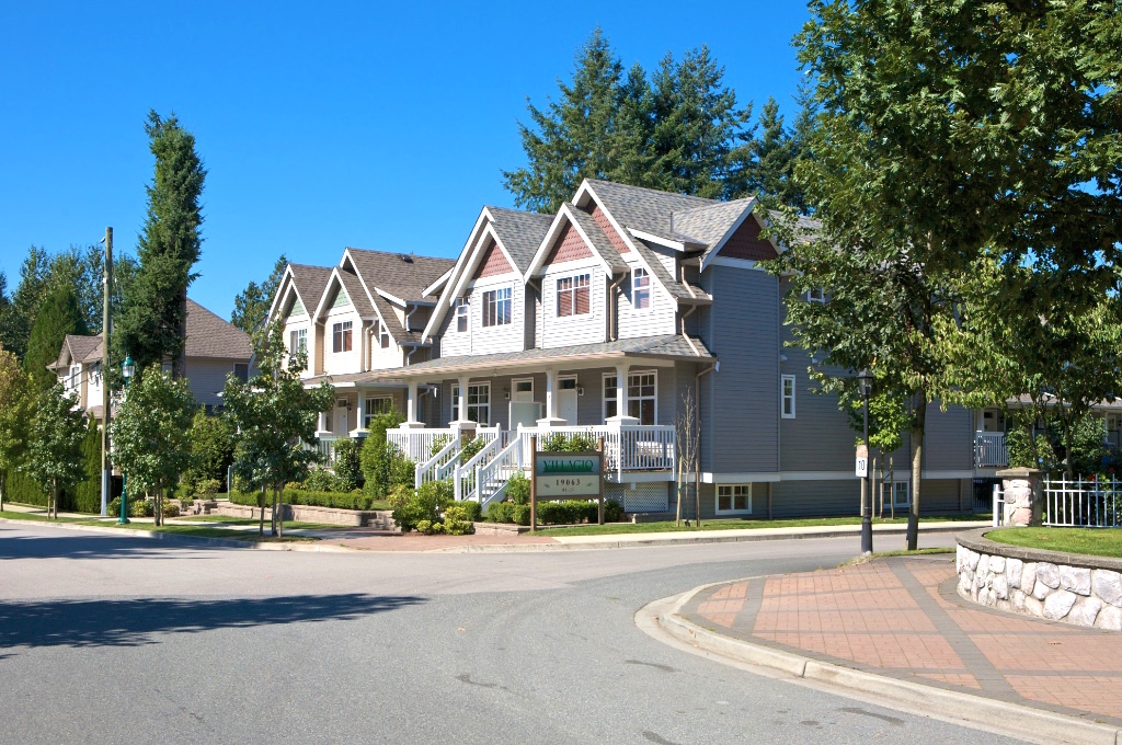 19063 McMyn Road, Pitt Meadows, BC V3Y 2W5 - 2