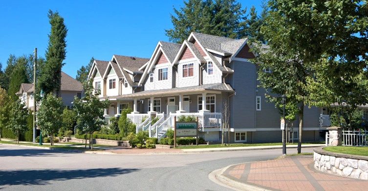 19063 McMyn Road, Pitt Meadows, BC V3Y 2W5 - 2