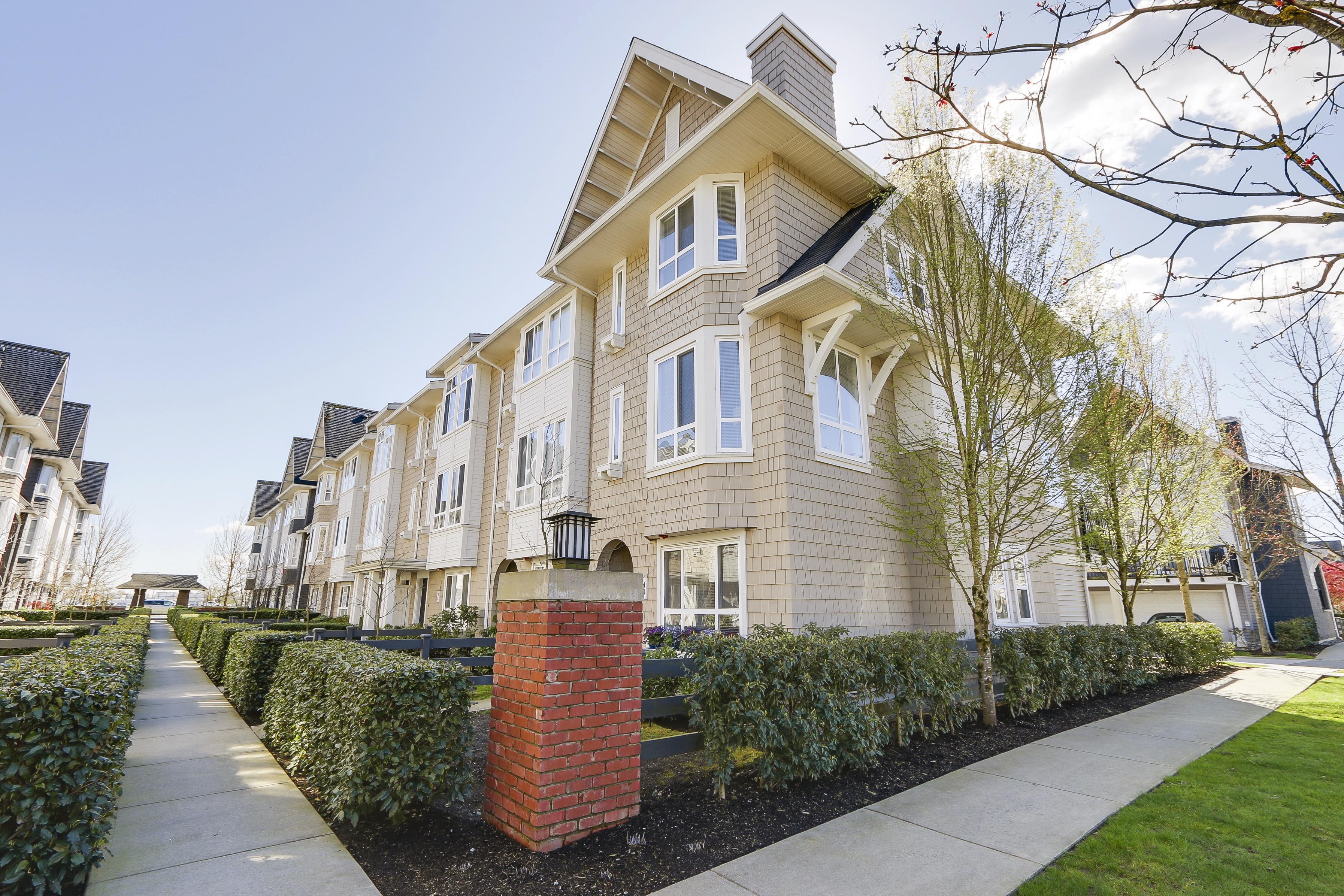 2418 Avon Place, Port Coquitlam, BC V3B 0C7 - 2