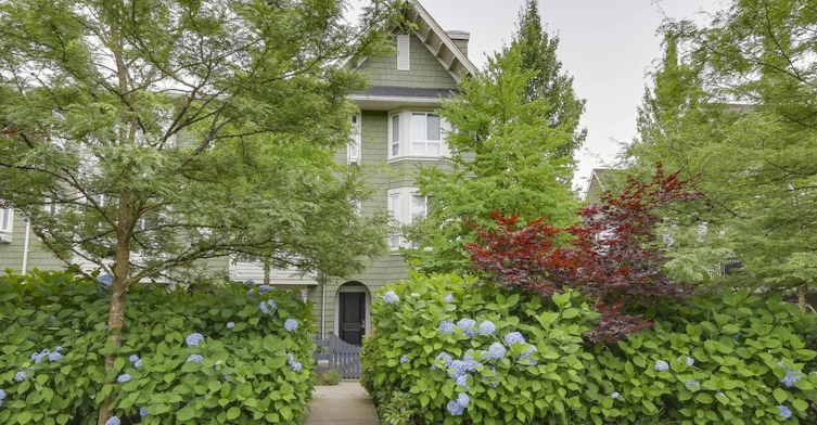 2418 Avon Place, Port Coquitlam, BC V3B 0C7 - 3