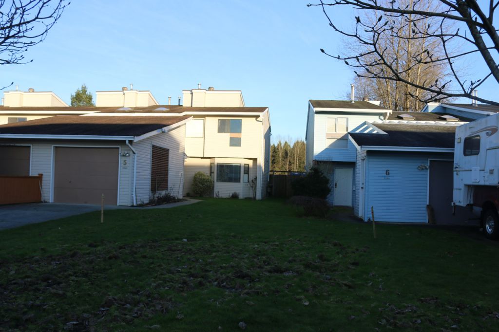 3320 Ulster Street, Port Coquitlam, BC V3B 7H7 - 2