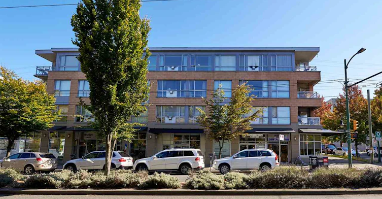 2680 Arbutus Street, Vancouver, BC V6J 5L8