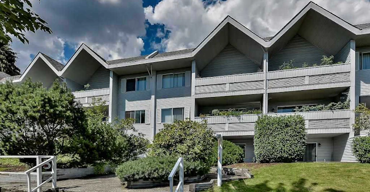 2055 Suffolk Avenue, Port Coquitlam, BC V3B 1H4