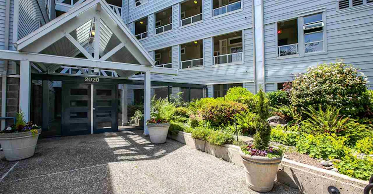 2020 East Kent Avenue South, Vancouver, BC V5P 4X1