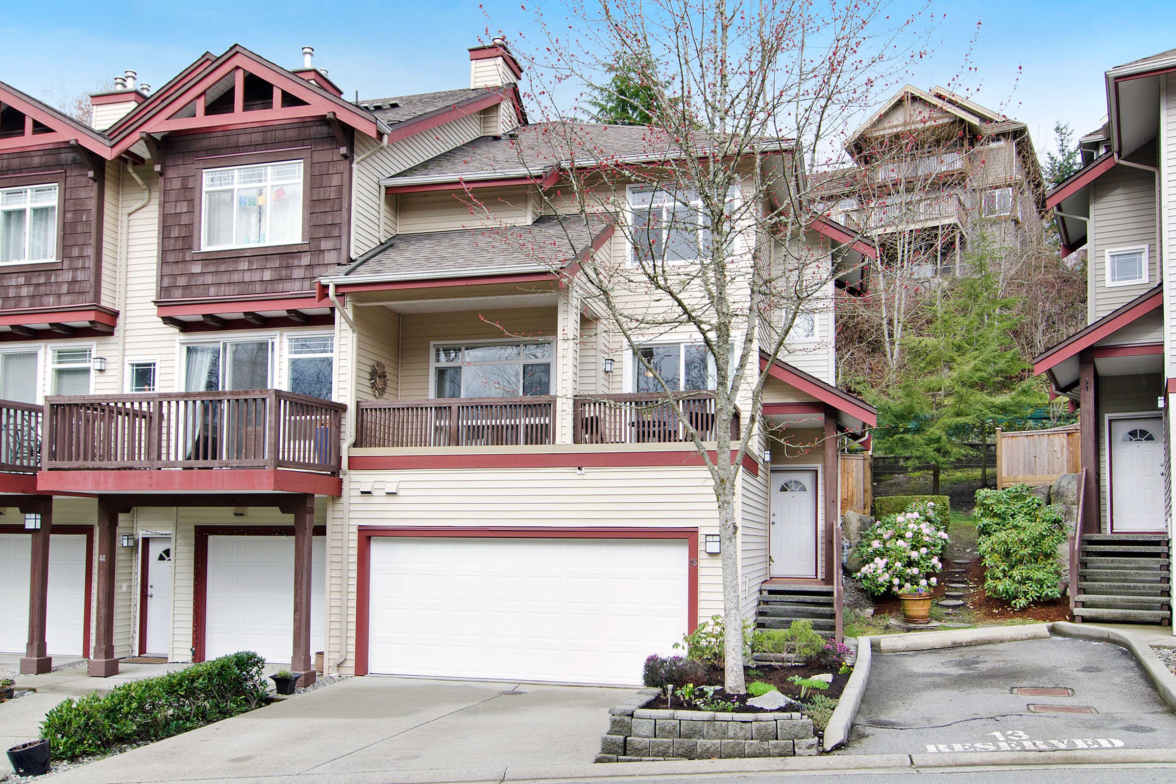 15 Forest Park Way, Port Moody, BC V3H 5G7 - 2