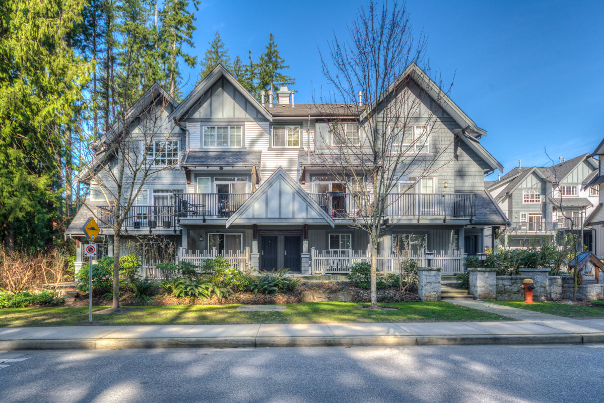 2200 Panorama Drive, Port Moody, BC V3H 5M2
