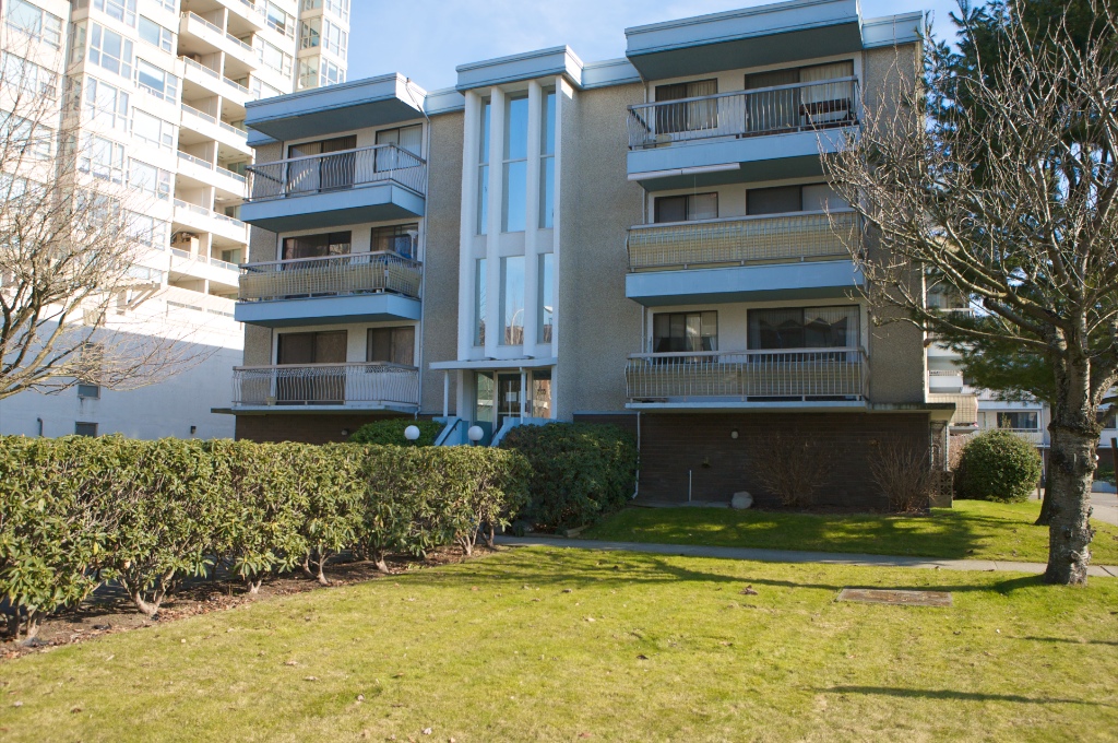 6340 Buswell Street, Richmond, BC V6Y 2G1 - 2