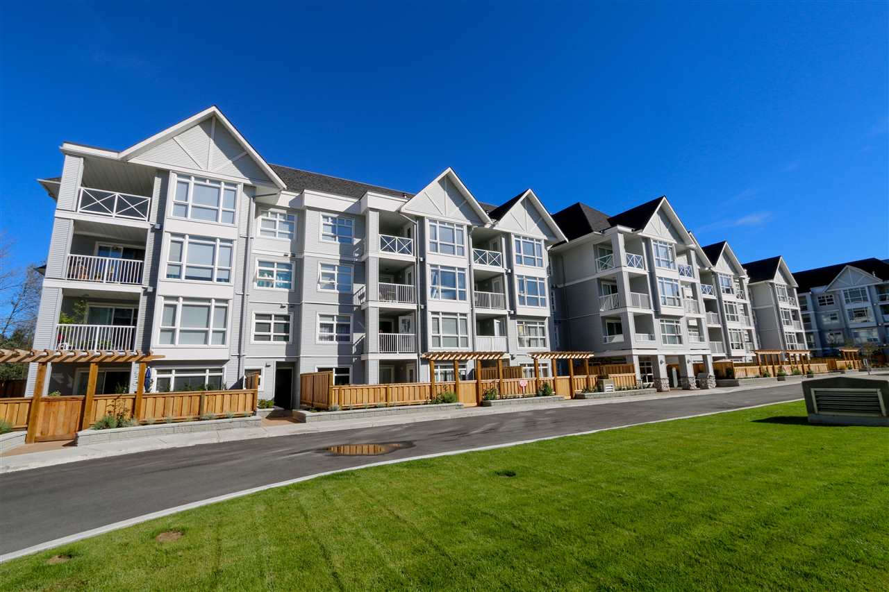 3142 St Johns Street, Port Moody, BC V3H 5E5