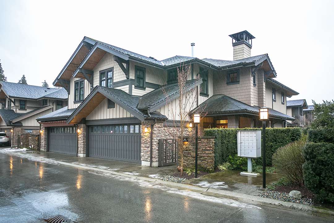 3639 Aldercrest Drive, North Vancouver, BC V7G 0A1