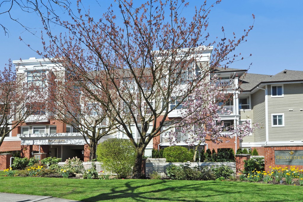 5280 Oakmount Crescent Crescent, Burnaby, BC V5H 4S1 - 2