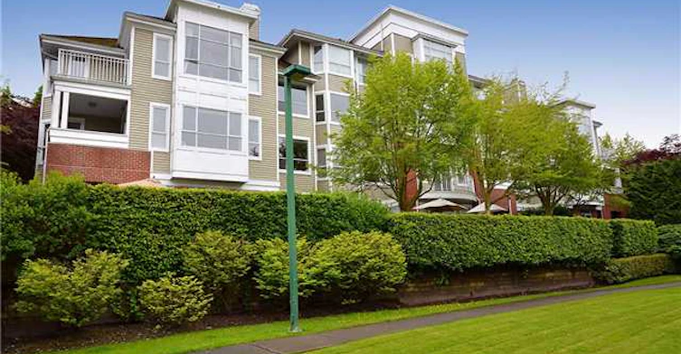 5270 Oakmount Crescent Crescent, Burnaby, BC V5H 4S1 - 2