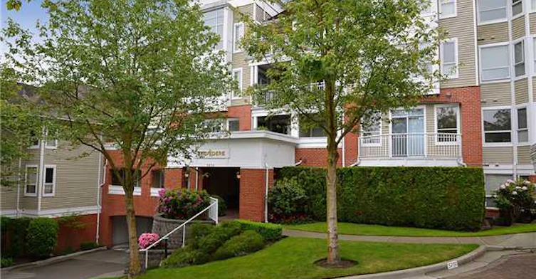 5270 Oakmount Crescent Crescent, Burnaby, BC V5H 4S1