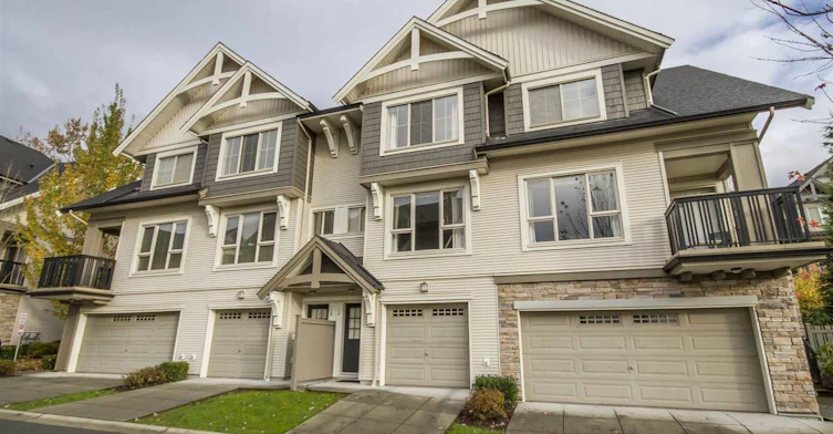 3065 Dayanee Springs Blvd, Coquitlam, BC V3E 0A5