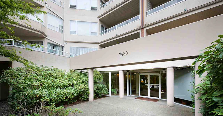 7480 Gilbert Road, Richmond, BC V7C 3W2