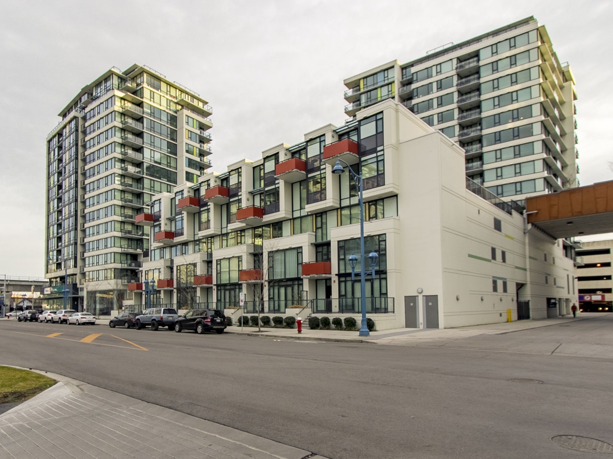 7988 Ackroyd Road, Richmond, BC V6X 0K6