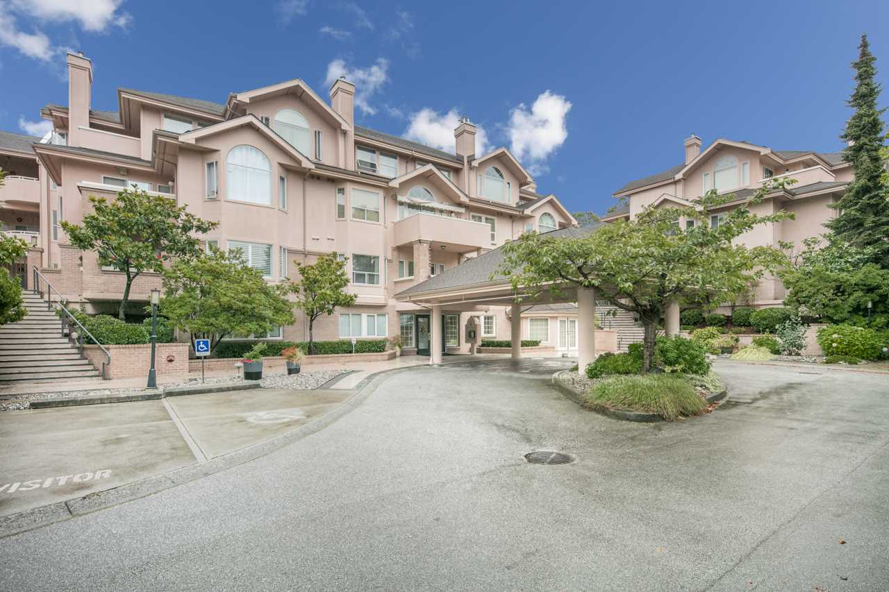 7600 Moffatt Road, Richmond, BC V6Y 3V1