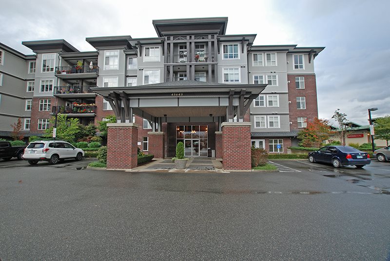 45645 Knight Road, Chilliwack, BC V2R 0B1 - 2
