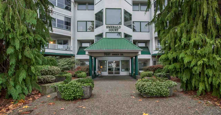 7651 Amber Drive, Chilliwack, BC V2R 3J6
