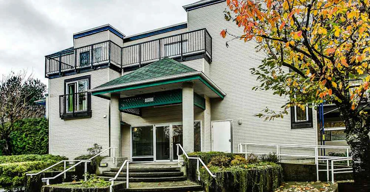 2429 Hawthorne Avenue, Port Coquitlam, BC V3C 6G6