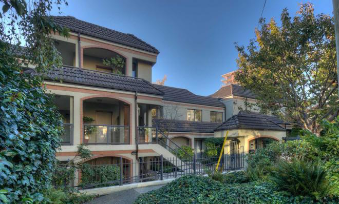 101 22nd Street, West Vancouver, BC V7V 4B8
