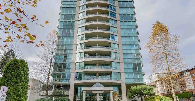 8871 Lansdowne Road, Richmond, BC V6X 3X8