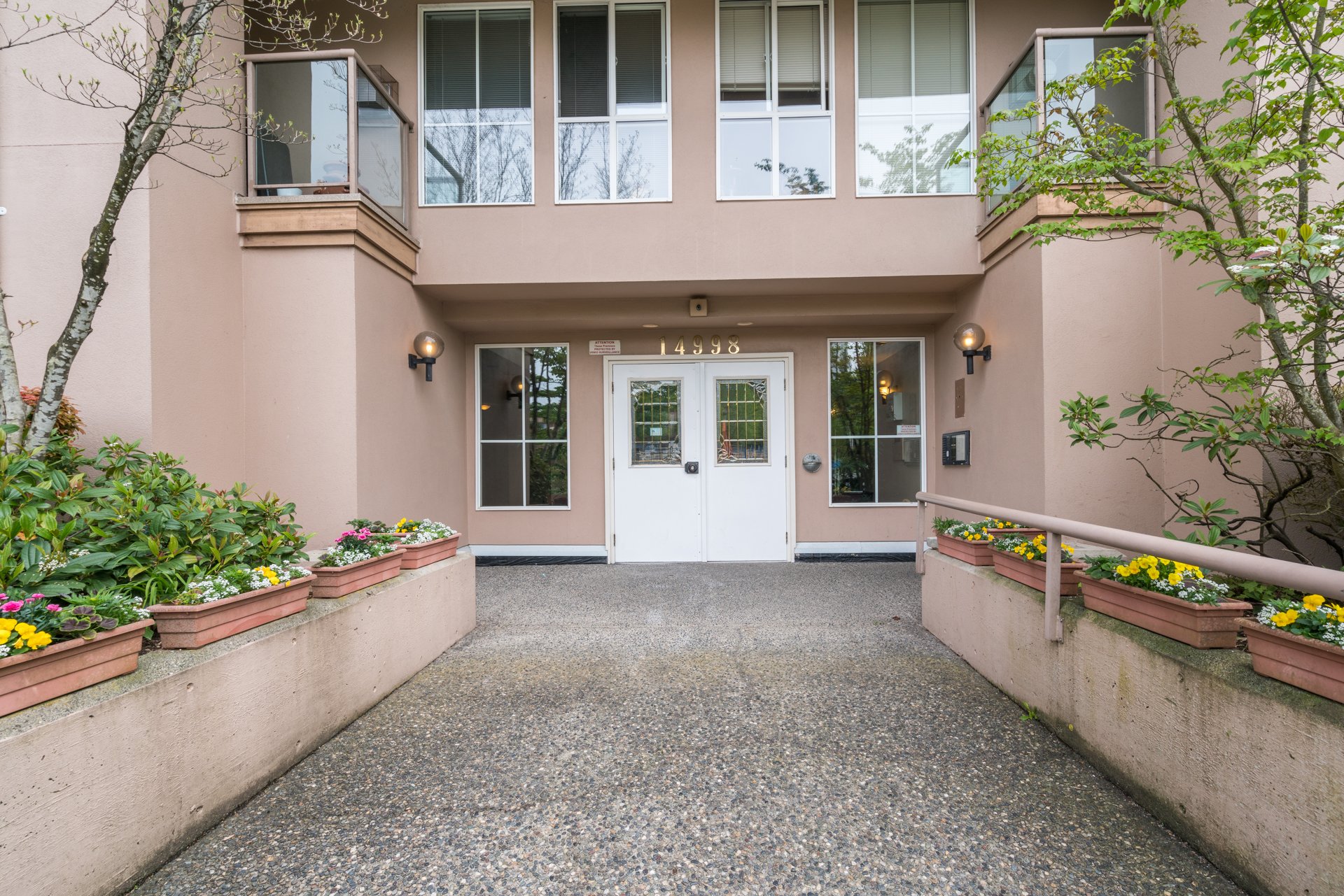 14998 101a Avenue, Surrey, BC V3R 0T1 - 3