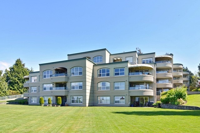 1725 128 Street, Surrey, BC V4A 3V2