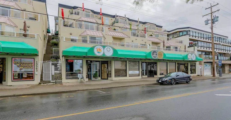 15563 Marine Drive, Surrey, BC V4B 1C9
