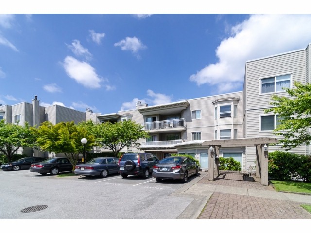 9946 151 Street, Surrey, BC V3R 0V5