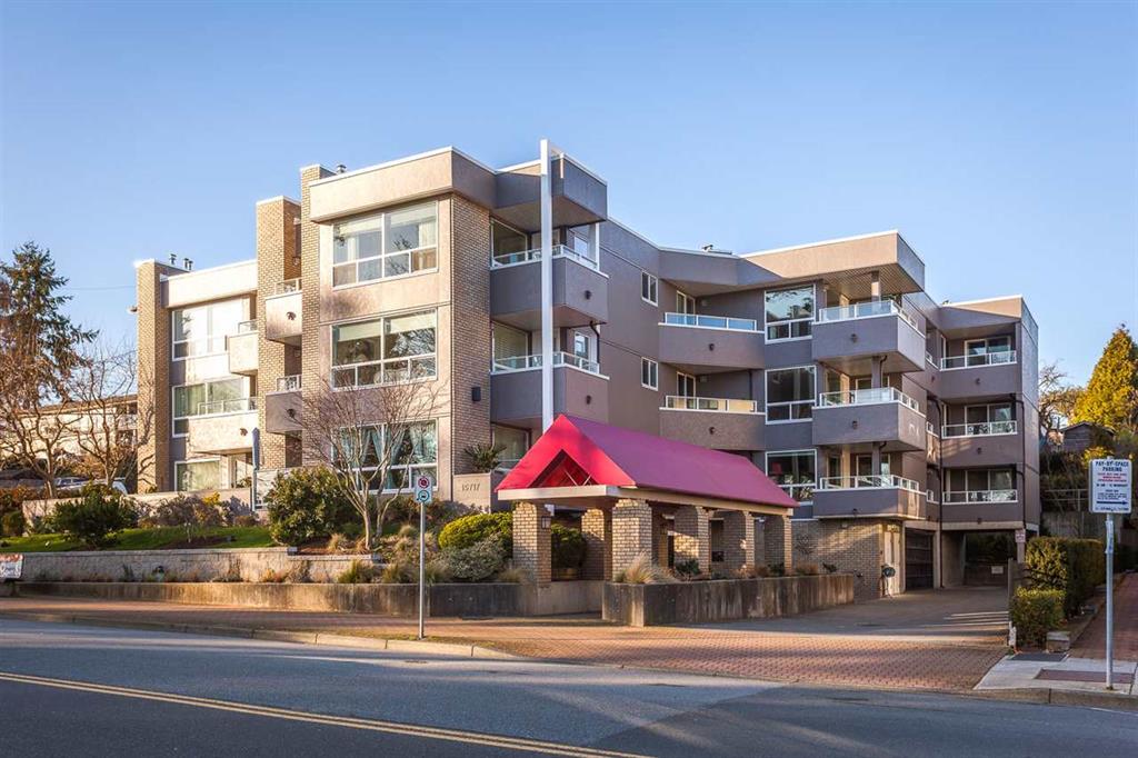 15717 Marine Drive, Surrey, BC V4B 1E4