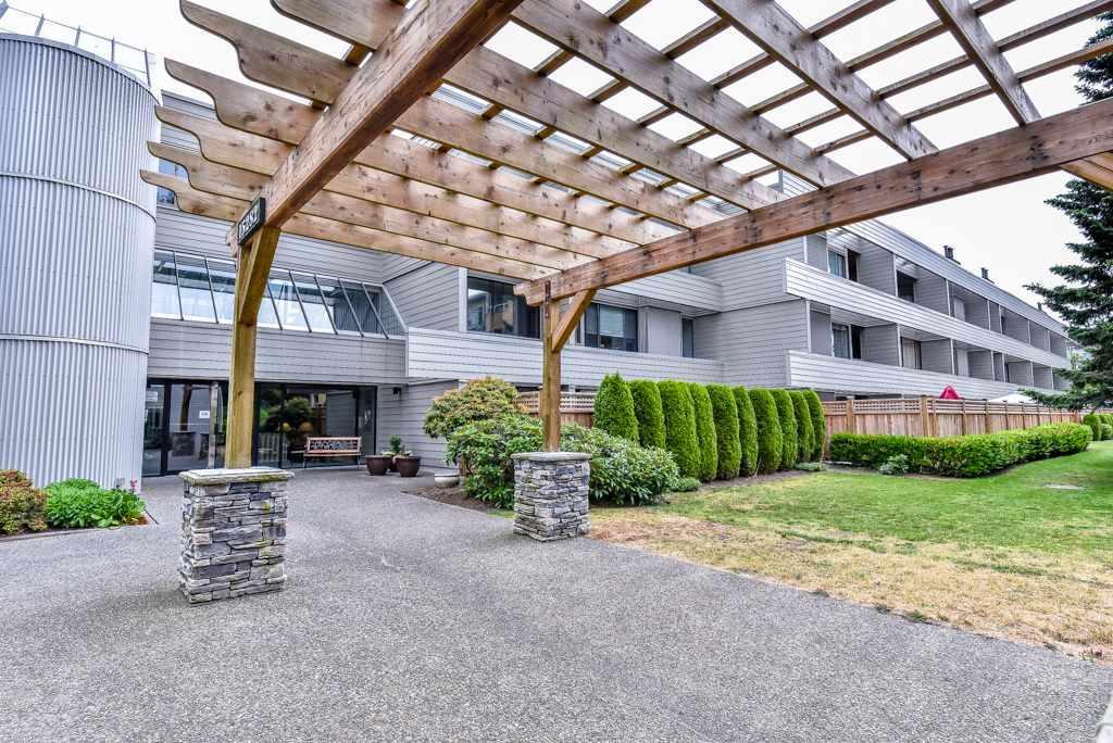 15282 19 Avenue, Surrey, BC V4A 1X6