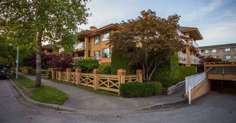 15155 22 Avenue, Surrey, BC V4A 9T4 - 3