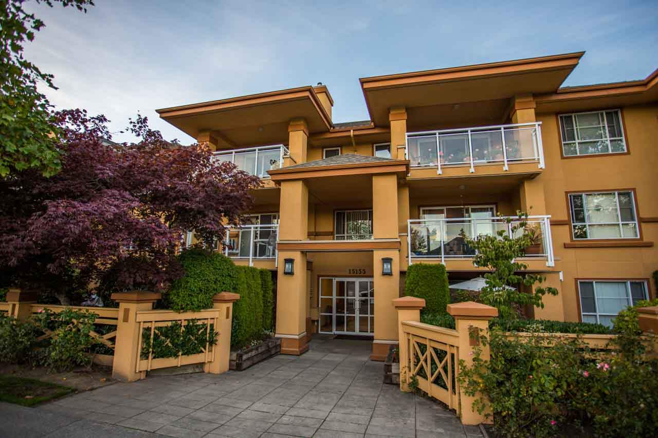 15155 22 Avenue, Surrey, BC V4A 9T4