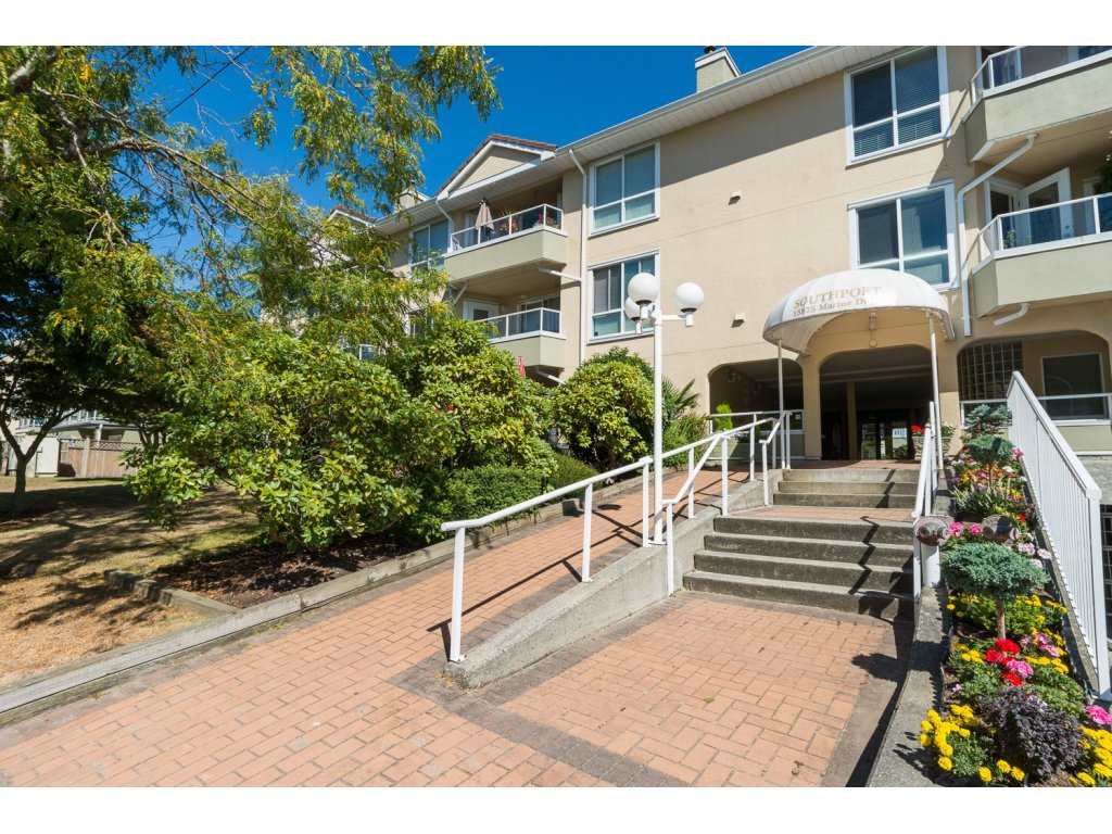 15875 Marine Drive, Surrey, BC V4B 5J2