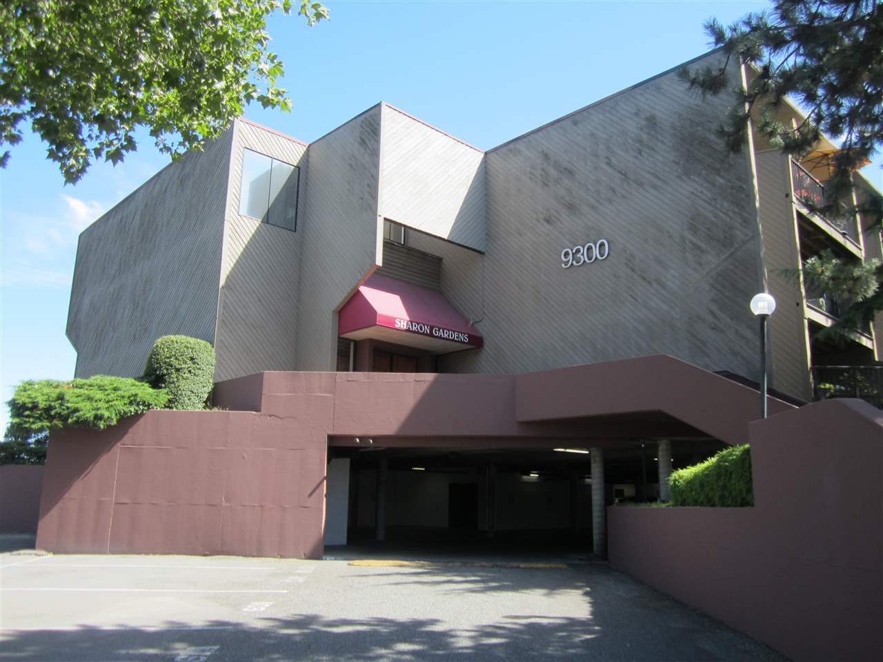 9300 Glenacres Drive, Richmond, BC V7A 1Y8