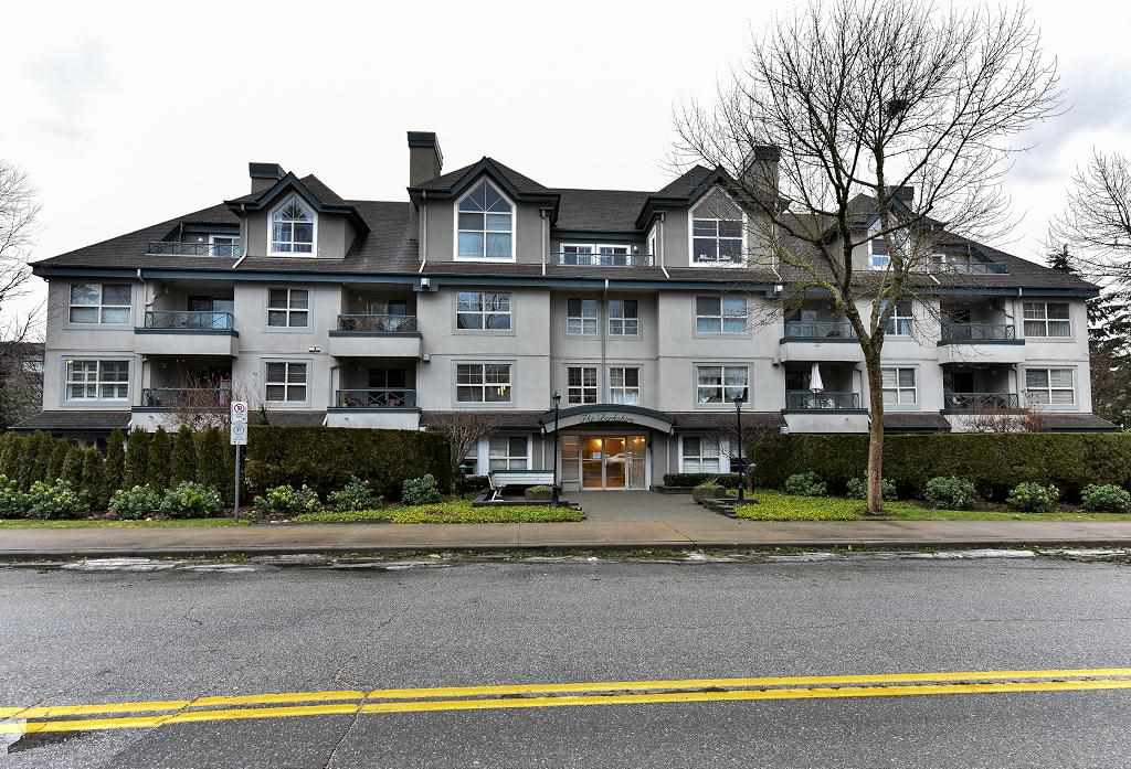 15325 17 Avenue, Surrey, BC V4A 1T8